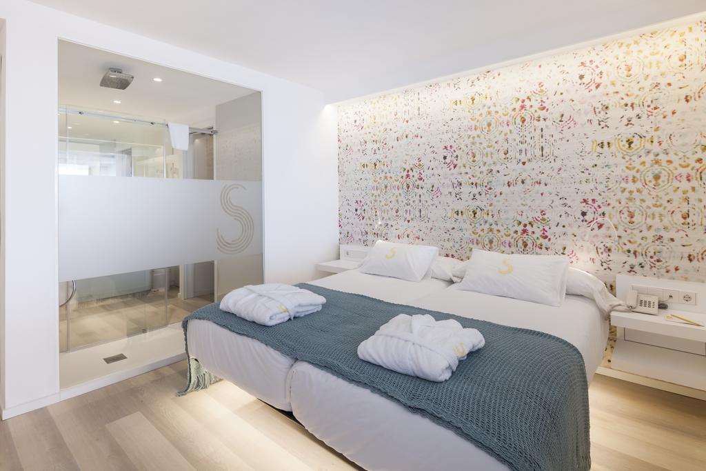 Sud Ibiza Suites Exterior photo