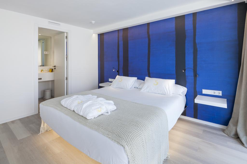 Sud Ibiza Suites Exterior photo