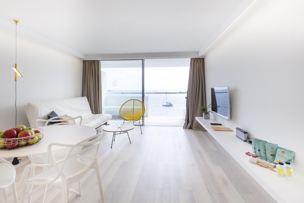 Sud Ibiza Suites Exterior photo