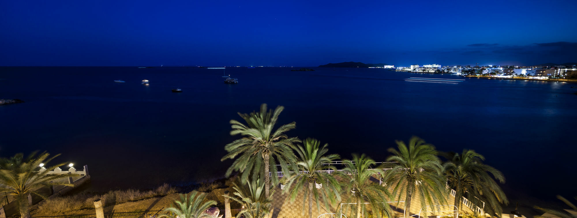Sud Ibiza Suites Exterior photo